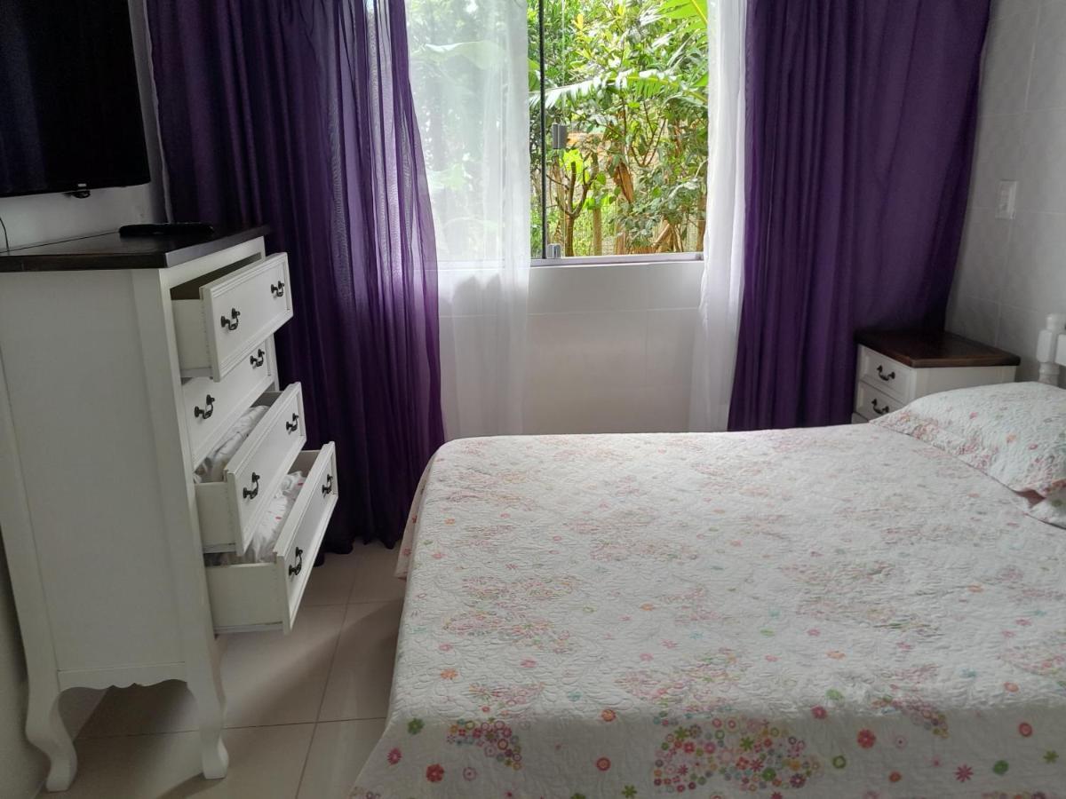Villa Casa Completa No Rosa Praia do Rosa Esterno foto